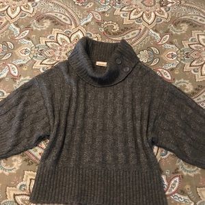 Cute cropped Grey Sweater